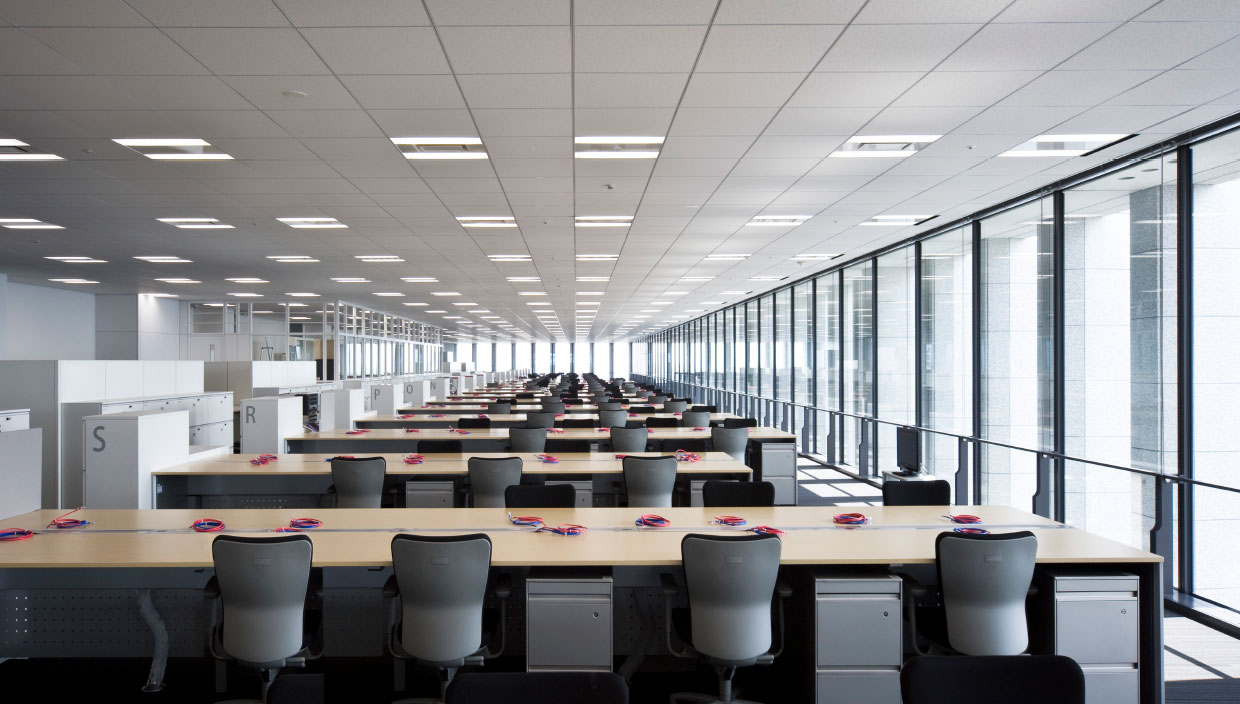 オプテージ本社ビル