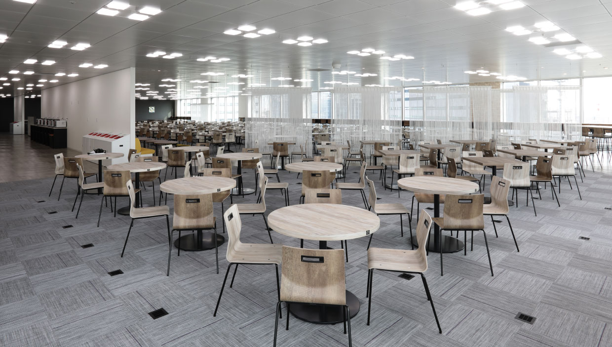 オプテージ本社ビル